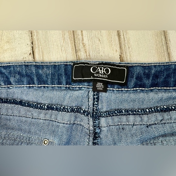 Cato Premium Capri Jeans Women's 20W 44x33 Blue Straight Leg Mid Rise - Picture 6 of 10